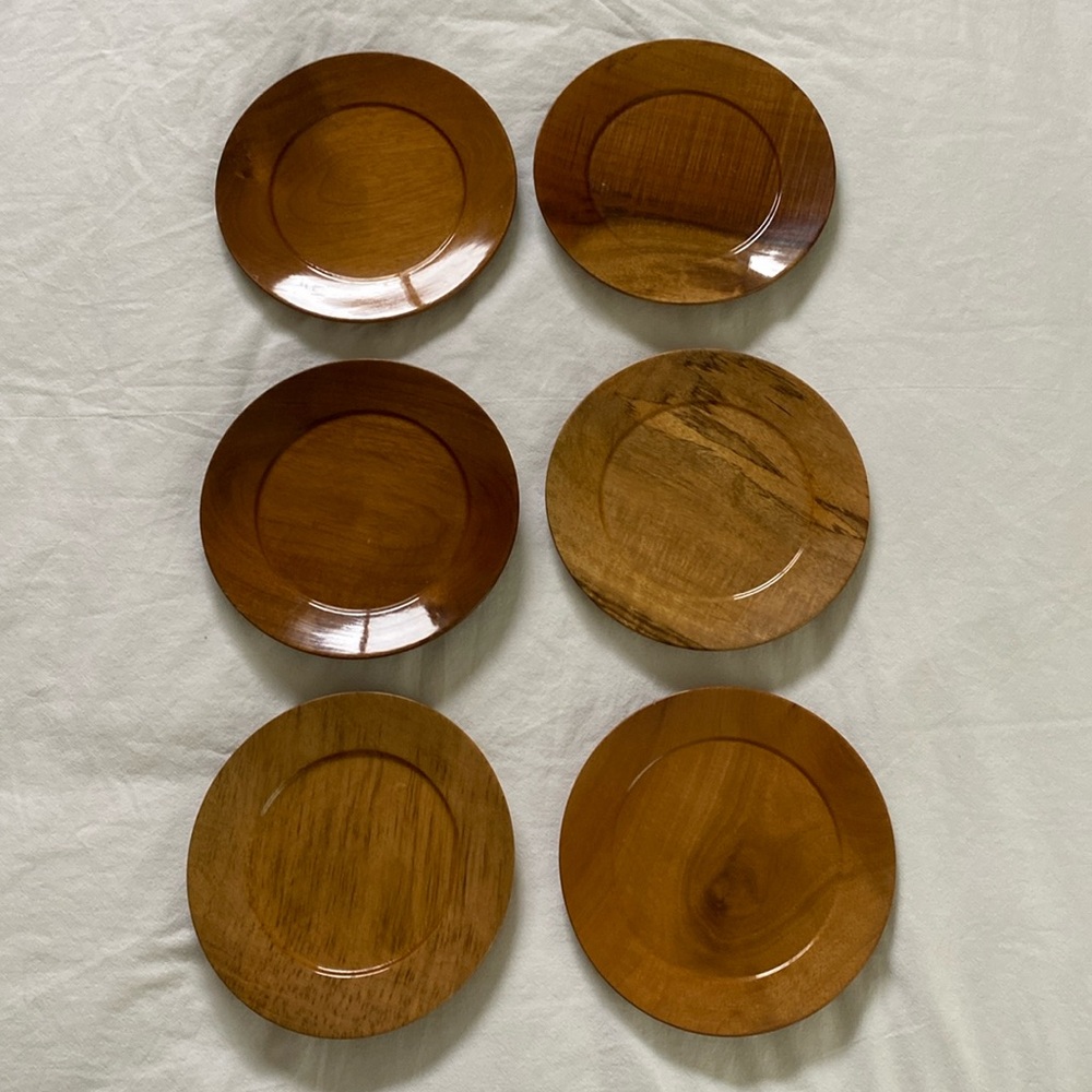 Vintage Oregon Myrtlewood Plates, Set of 6